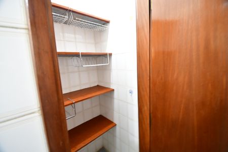 Apartamento à venda com 87m², 2 quartos e 1 vagaÁrea de Serviço - Despensa
