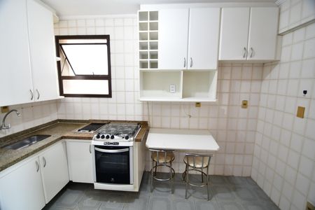 Apartamento à venda com 87m², 2 quartos e 1 vagaCozinha