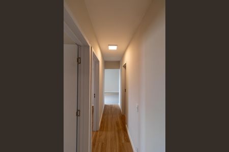 Apartamento à venda com 85m², 3 quartos e 1 vaga Apartamento à venda com 85m², 3 quartos e 1 vagaCorredor