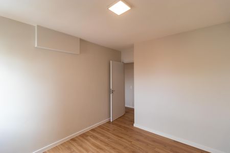 Apartamento à venda com 85m², 3 quartos e 1 vaga Apartamento à venda com 85m², 3 quartos e 1 vagaQuarto 02