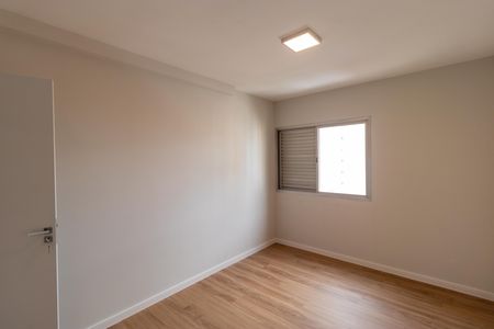 Apartamento à venda com 85m², 3 quartos e 1 vaga Apartamento à venda com 85m², 3 quartos e 1 vagaQuarto 01