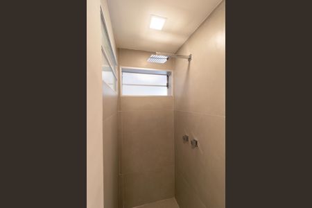 Apartamento à venda com 85m², 3 quartos e 1 vaga Apartamento à venda com 85m², 3 quartos e 1 vagaBanheiro da suíte