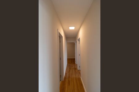 Apartamento à venda com 85m², 3 quartos e 1 vaga Apartamento à venda com 85m², 3 quartos e 1 vagaCorredor