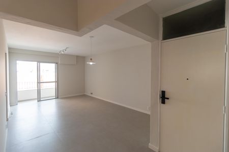 Apartamento à venda com 85m², 3 quartos e 1 vaga Apartamento à venda com 85m², 3 quartos e 1 vagaSala