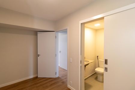 Apartamento à venda com 85m², 3 quartos e 1 vaga Apartamento à venda com 85m², 3 quartos e 1 vagaSuíte