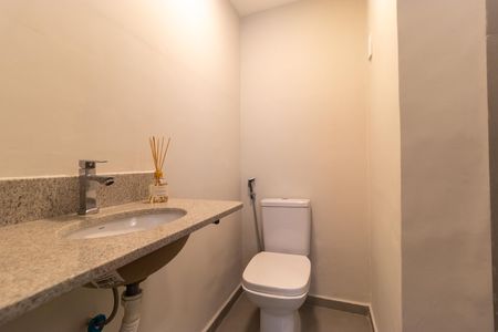 Apartamento à venda com 85m², 3 quartos e 1 vaga Apartamento à venda com 85m², 3 quartos e 1 vagaBanheiro da suíte