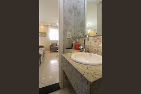 Apartamento para alugar com 124m², 3 quartos e 2 vagas Apartamento para alugar com 124m², 3 quartos e 2 vagasLavabo