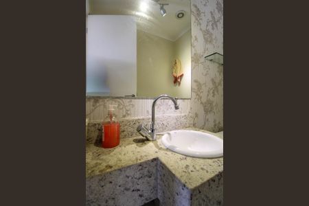 Apartamento para alugar com 124m², 3 quartos e 2 vagas Apartamento para alugar com 124m², 3 quartos e 2 vagasLavabo