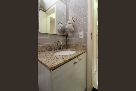 Apartamento para alugar com 124m², 3 quartos e 2 vagas Apartamento para alugar com 124m², 3 quartos e 2 vagasBanheiro
