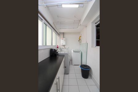 Apartamento para alugar com 124m², 3 quartos e 2 vagas Apartamento para alugar com 124m², 3 quartos e 2 vagasÁrea de Serviço