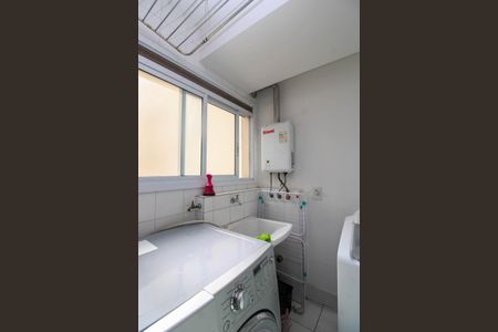 Apartamento para alugar com 124m², 3 quartos e 2 vagas Apartamento para alugar com 124m², 3 quartos e 2 vagasÁrea de Serviço