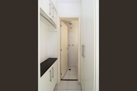 Apartamento para alugar com 124m², 3 quartos e 2 vagas Apartamento para alugar com 124m², 3 quartos e 2 vagasÁrea de Serviço