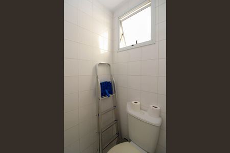 Apartamento para alugar com 124m², 3 quartos e 2 vagas Apartamento para alugar com 124m², 3 quartos e 2 vagasBanheiro de serviço