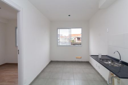Apartamento para alugar com 25m², 2 quartos e sem vaga Apartamento para alugar com 25m², 2 quartos e sem vagaSala/Cozinha