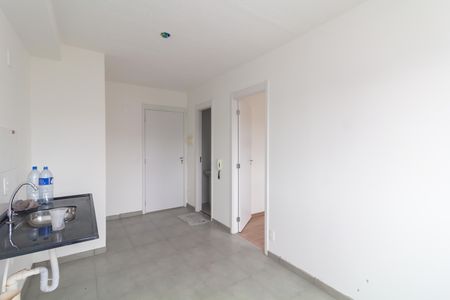 Apartamento para alugar com 25m², 2 quartos e sem vaga Apartamento para alugar com 25m², 2 quartos e sem vagaSala/Cozinha