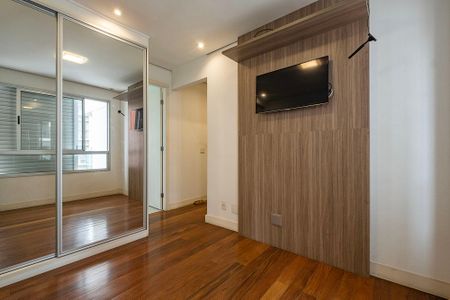 Suíte de apartamento para alugar com 2 quartos, 64m² em Sumaré, São Paulo