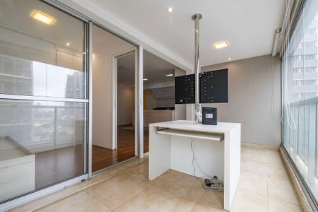 Sala/Cozinha de apartamento para alugar com 2 quartos, 64m² em Sumaré, São Paulo