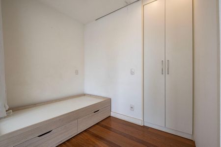 Quarto 2 de apartamento para alugar com 2 quartos, 64m² em Sumaré, São Paulo