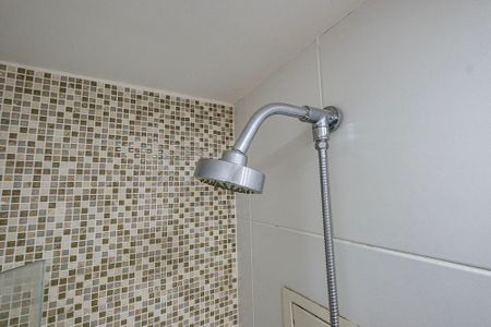Banheiro de apartamento para alugar com 2 quartos, 64m² em Sumaré, São Paulo