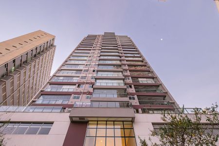 Fachada de apartamento para alugar com 2 quartos, 64m² em Sumaré, São Paulo