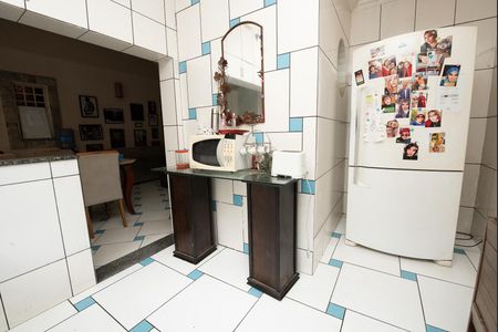 Casa à venda com 360m², 4 quartos e 2 vagas