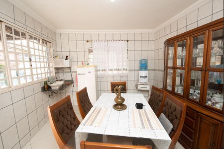 Casa à venda com 360m², 4 quartos e 2 vagas