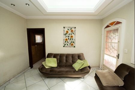 Casa à venda com 360m², 4 quartos e 2 vagas
