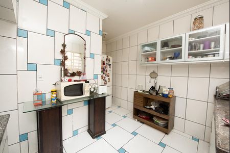 Casa à venda com 360m², 4 quartos e 2 vagas
