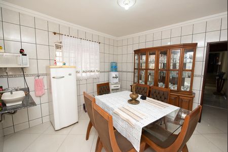 Casa à venda com 360m², 4 quartos e 2 vagas