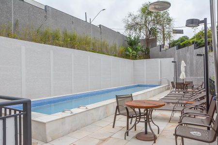 Apartamento para alugar com 43m², 2 quartos e sem vaga Apartamento para alugar com 43m², 2 quartos e sem vagaÁrea comum - Piscina