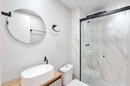 Apartamento para alugar com 43m², 2 quartos e sem vaga Apartamento para alugar com 43m², 2 quartos e sem vagaBanheiro Social