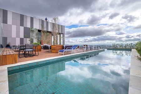 Studio à venda com 40m², 1 quarto e 1 vaga Studio à venda com 40m², 1 quarto e 1 vagaPiscina