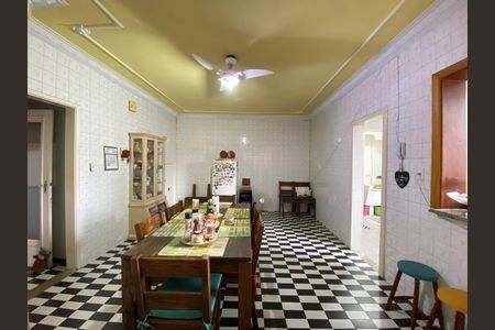Casa à venda com 340m², 4 quartos e 3 vagas