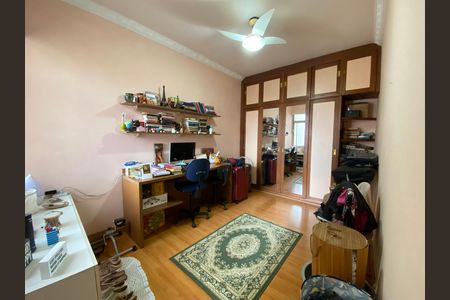 Casa à venda com 340m², 4 quartos e 3 vagas