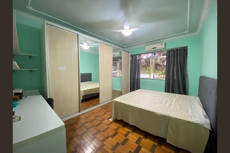 Casa à venda com 340m², 4 quartos e 3 vagas