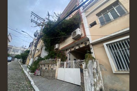 Casa à venda com 340m², 4 quartos e 3 vagas