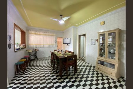 Casa à venda com 340m², 4 quartos e 3 vagas
