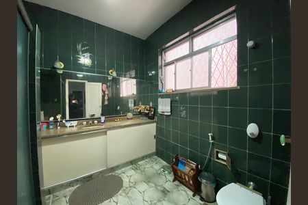 Casa à venda com 340m², 4 quartos e 3 vagas
