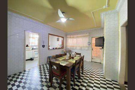 Casa à venda com 340m², 4 quartos e 3 vagas