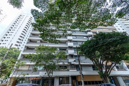 Studio à venda com 28m², 1 quarto e sem vaga Studio à venda com 28m², 1 quarto e sem vagaFachada