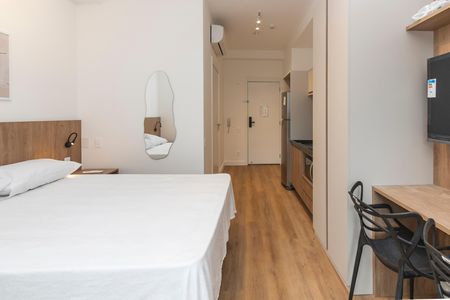 Studio à venda com 28m², 1 quarto e sem vaga Studio à venda com 28m², 1 quarto e sem vagaStudio