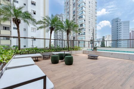 Studio à venda com 28m², 1 quarto e sem vaga Studio à venda com 28m², 1 quarto e sem vagaPiscina