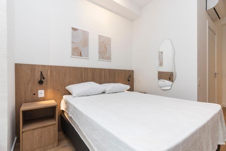 Studio à venda com 28m², 1 quarto e sem vaga Studio à venda com 28m², 1 quarto e sem vagaStudio
