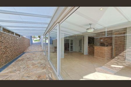 Casa à venda com 325m², 3 quartos e 4 vagas