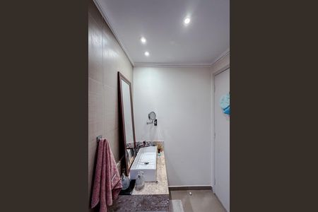 Apartamento à venda com 55m², 2 quartos e 1 vaga Apartamento à venda com 55m², 2 quartos e 1 vagaBanheiro