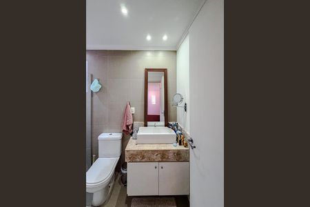 Apartamento à venda com 55m², 2 quartos e 1 vaga Apartamento à venda com 55m², 2 quartos e 1 vagaBanheiro