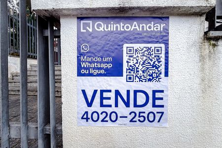 Apartamento à venda com 55m², 2 quartos e 1 vaga Apartamento à venda com 55m², 2 quartos e 1 vagaPlaquinha