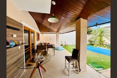 Casa de Condomínio para alugar com 4 quartos, 280m² em Urbanova, São José dos Campos