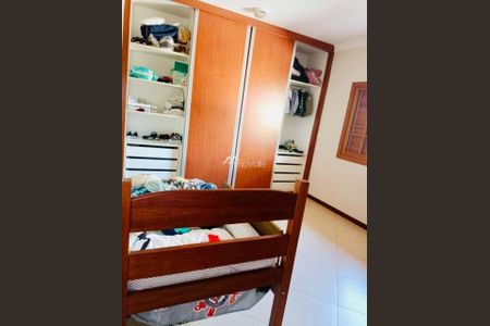 Casa de Condomínio para alugar com 4 quartos, 280m² em Urbanova, São José dos Campos