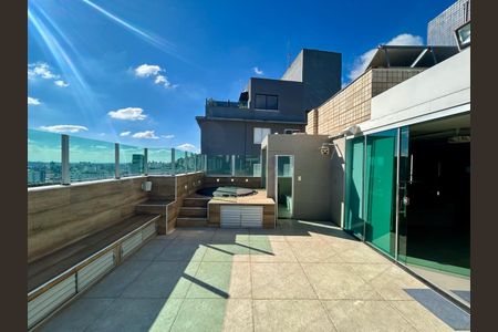 Apartamento para alugar com 3 quartos, 220m² em Buritis, Belo Horizonte